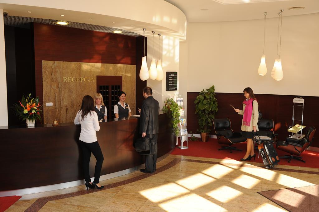 Hotel Dal Gdańsk Buitenkant foto